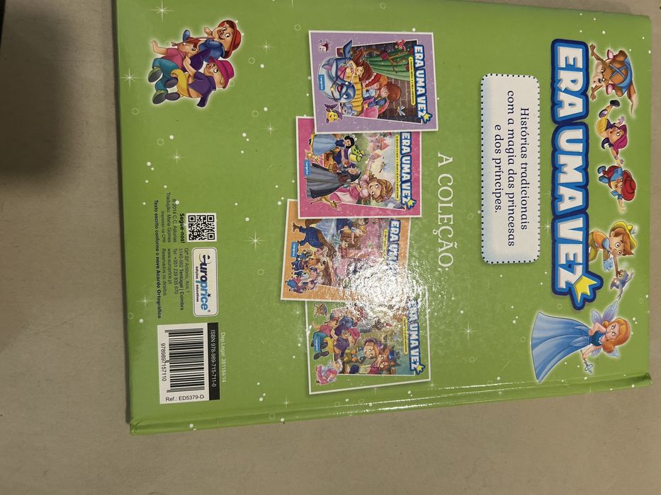 Stitch bonecos livros