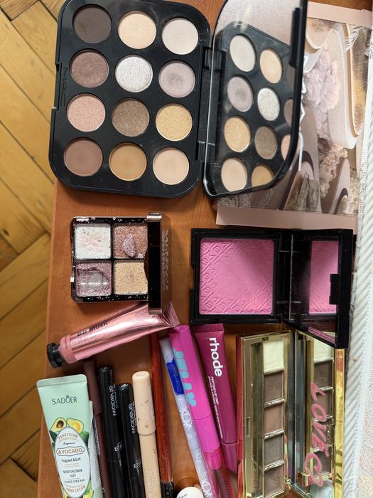 Великий набір брендової косметики (MAC, Rhode, Lamel, Maybelline) / Все в одні руки