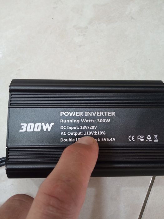 Инвертор мини  300v