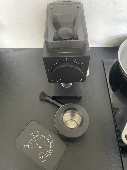 Młynek automatyczny do kawy Fellow Ode 2 Czarny