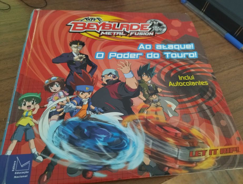 Beyblade Metal Fusion: Attack! The Power of the Bull, Book