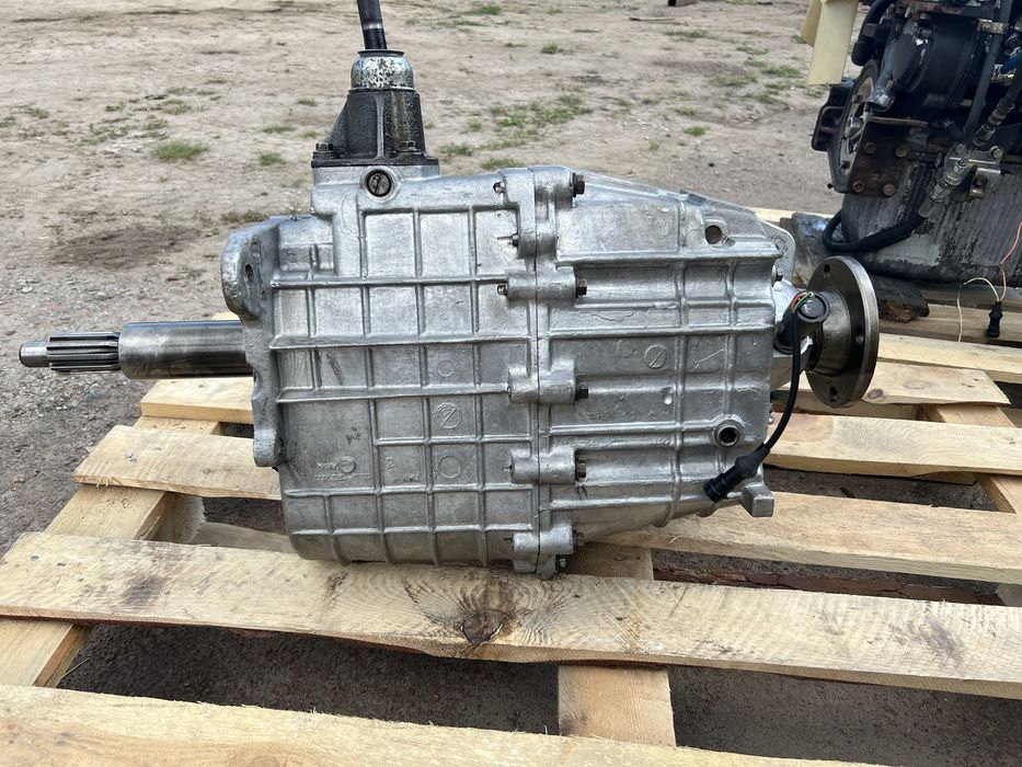 Кпп Валдай Газ 3310 Газ 3309 Зил Паз коробка