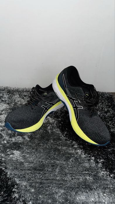 Tenis Asics GT 2000 10