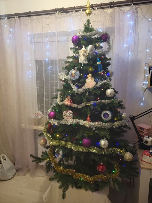 Ялинка штучна 180