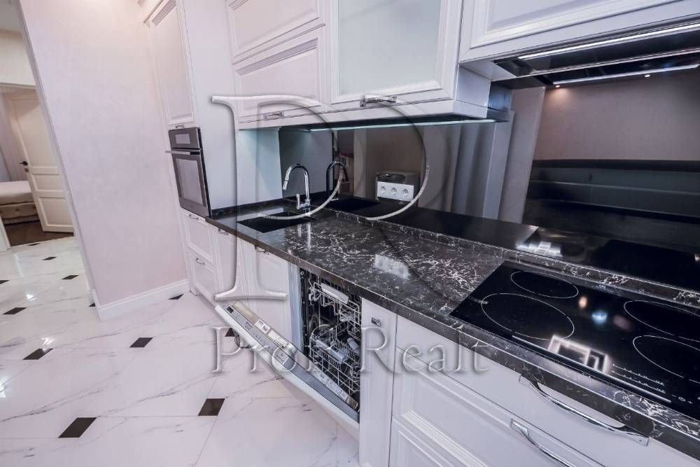 Продаж 3 кімн. квартири в ЖК Паркові Озера/Воскресенська/Парк Перемога