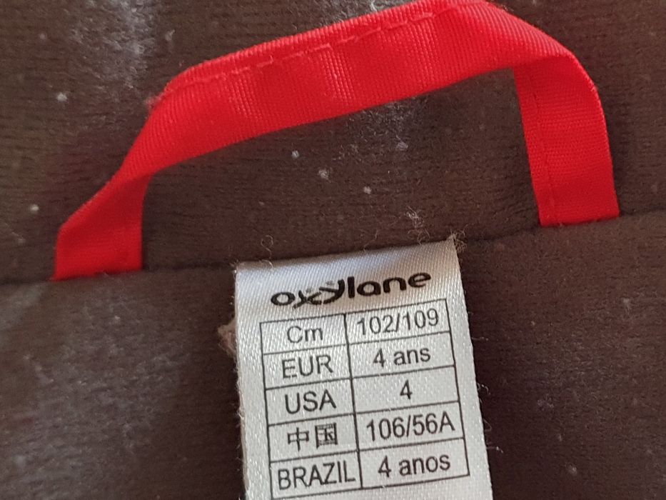 Casaco e luvas de neve para criança