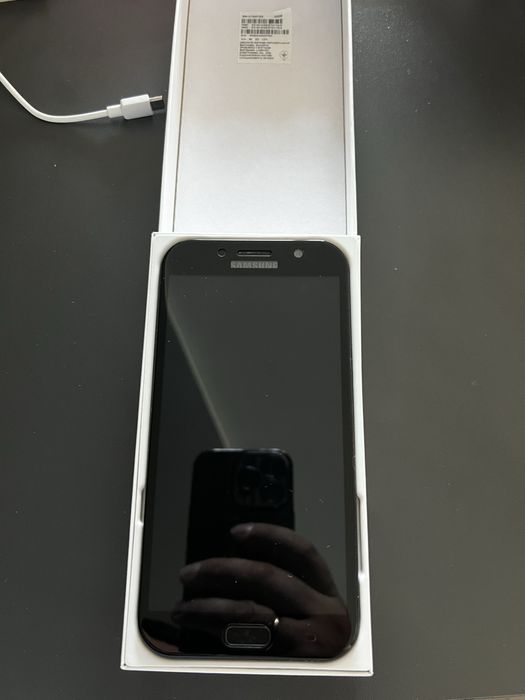 Мобільний телефон Samsung a7