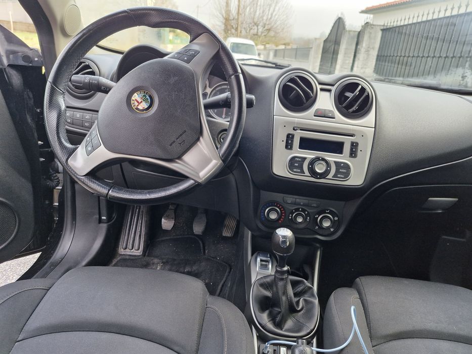 Alfa Romeo MiTo 1.3 JTDm – Económico e Estiloso