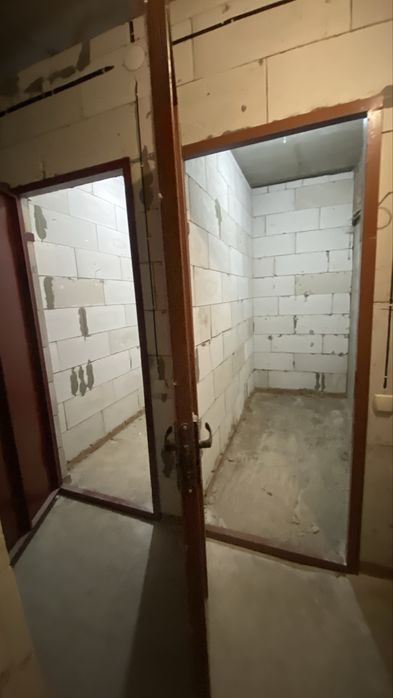 Оренда комори 3,5 м2 , міні-гараж, м. Обухів — ЖК “Обухів. ключ”