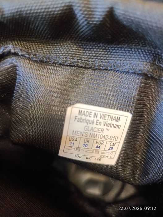 Продам зимові чоботи