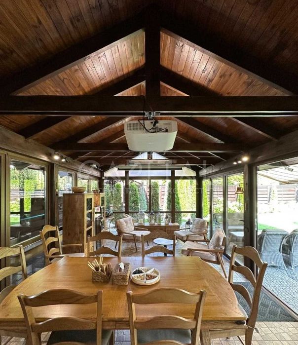 Продажа дома с бассейном, КГ Козырная карта, Березовка Макаровский р-н