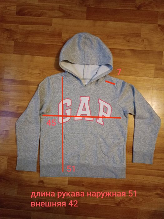 Продам свитшоты на девочку