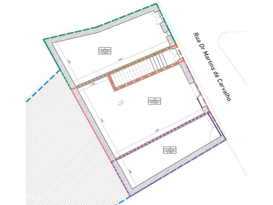 Prédio p/ Recuperar - Centro Histórico de Abrantes