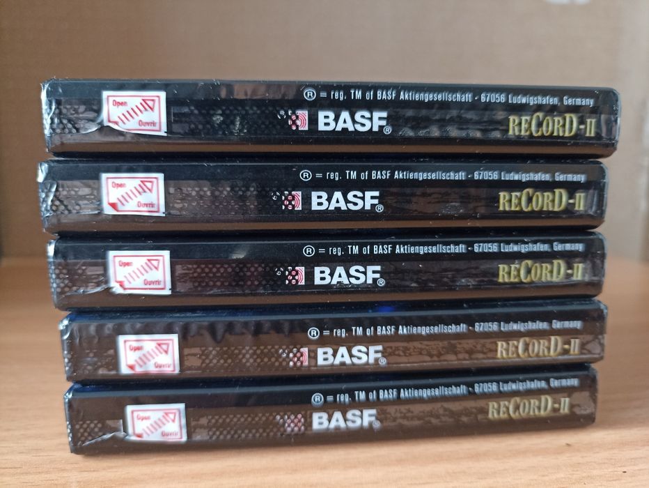 Cassetes BASF Record II seladas
