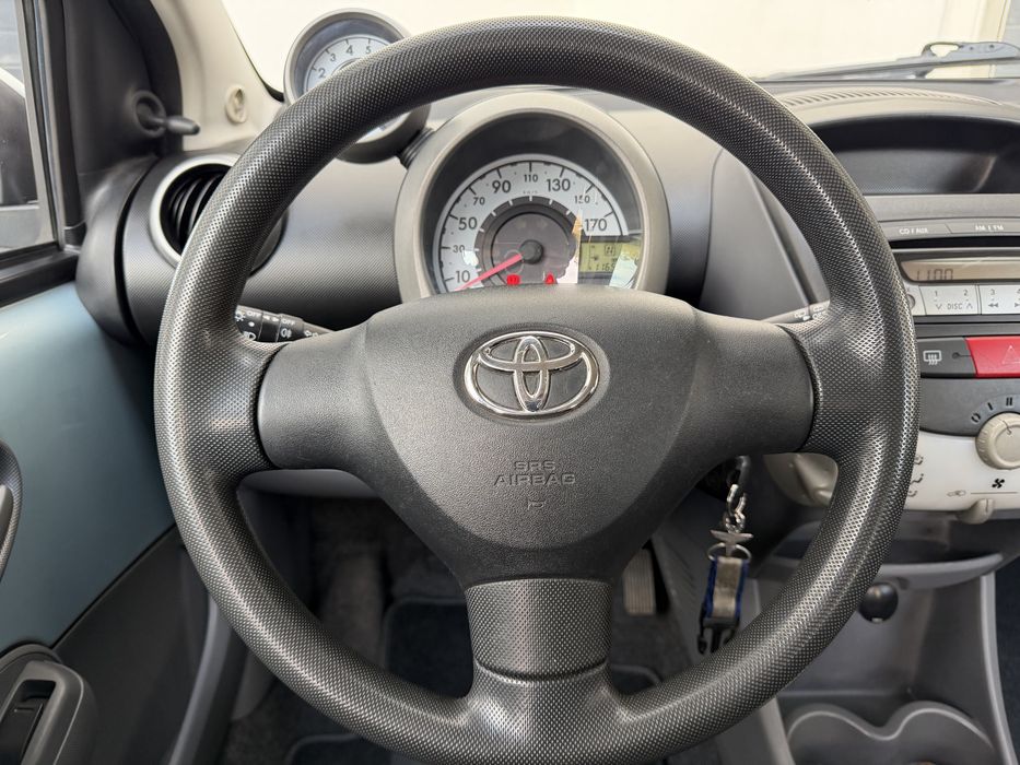 Toyota Aygo 1.0cc c/ac caixa automatica