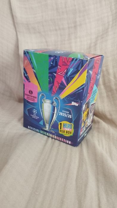 Caixa 50 Saquetas Cromos Champions League 2025/2026 (Topps)