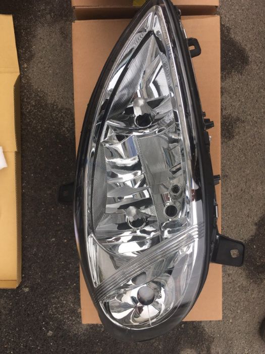 Фары на Mercedes Vito 639 фары вито 639