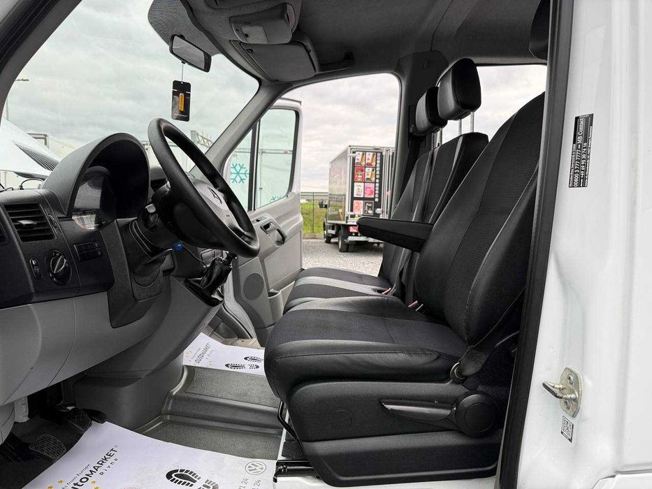 Mercedes-Benz Sprinter 2016p.