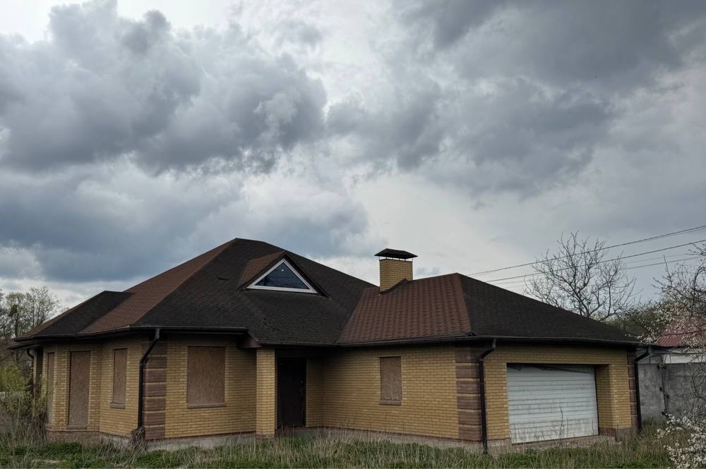 Продам новозбудованний одноповерховий будинок