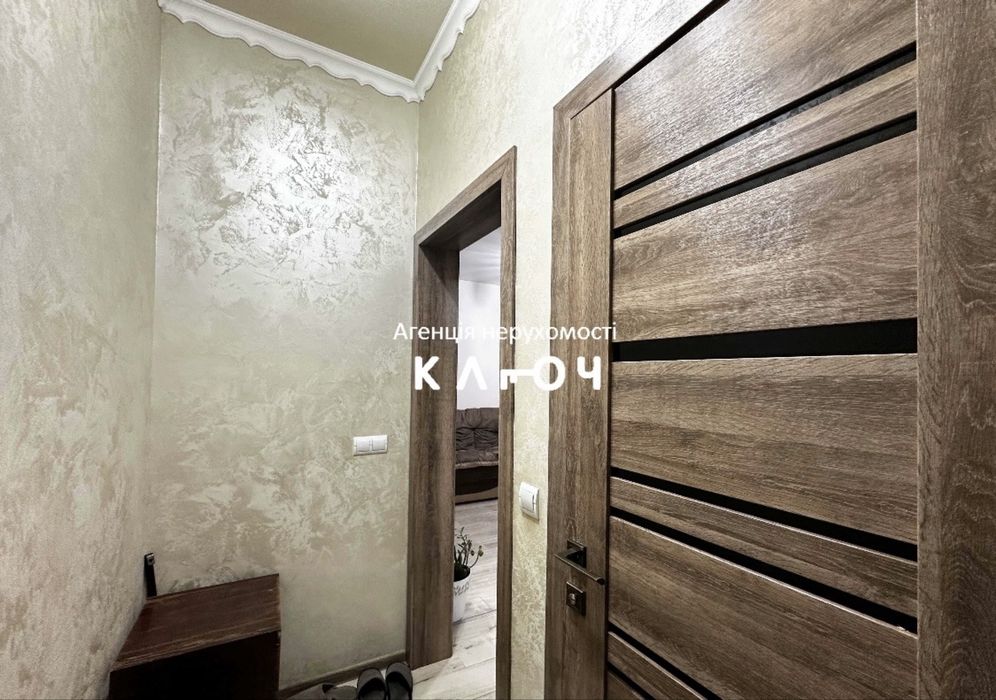 Продаж 2к квартири на Шкільному