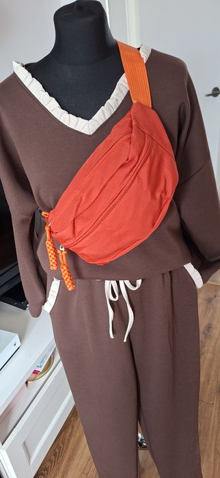 Nowa nerka z 3 kieszonkami