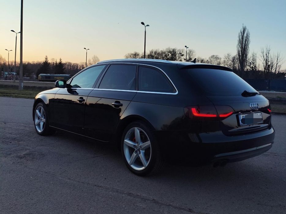 Audi A4 Avant 2014
