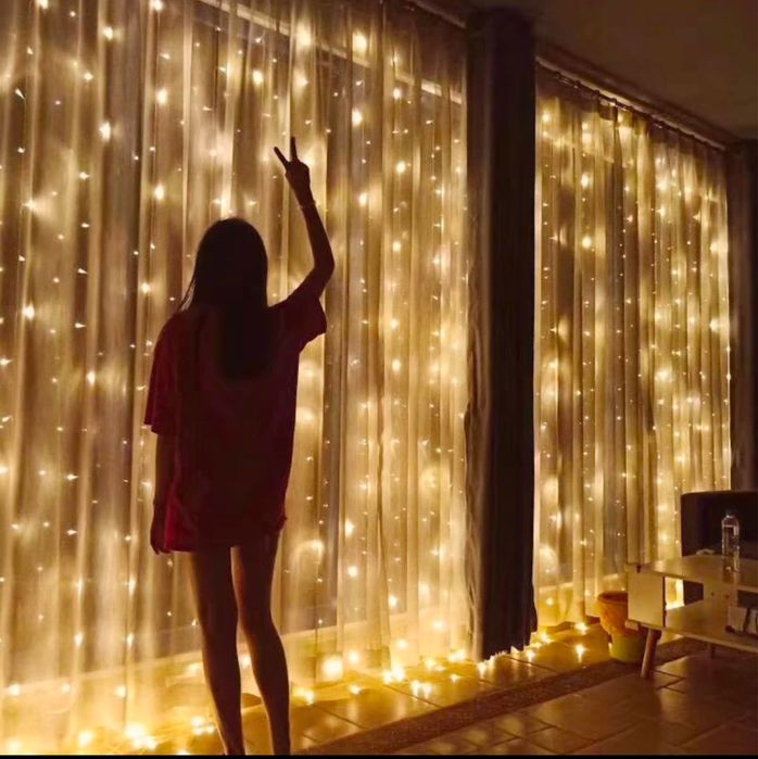 Гірлянда на штору 3*3 метри на крючках 300 ламп