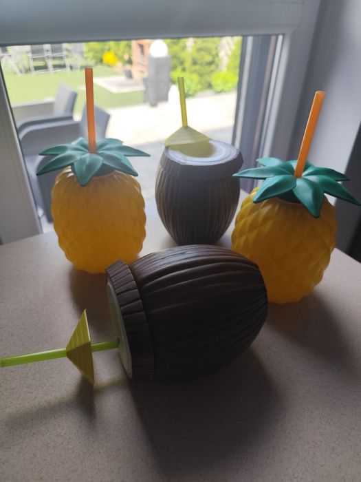 Hawajskie gadżety na imprezę w stylu hawajskim +kolorowe balony gratis