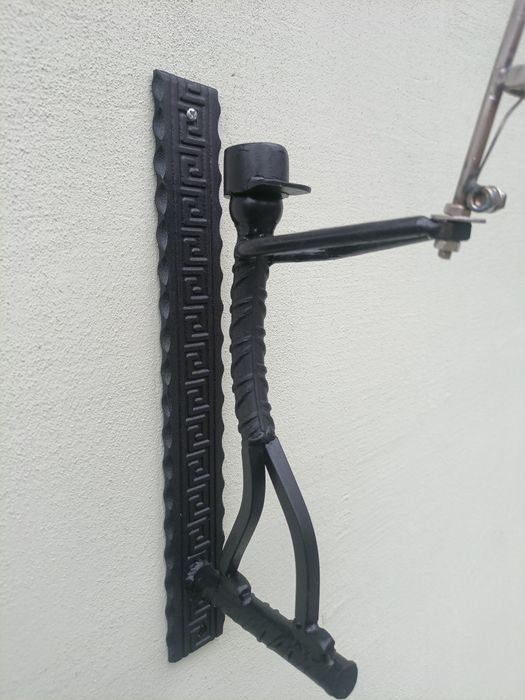 Uchwyt,wieszak na lampę solarną, świecę. Metaloplastyka