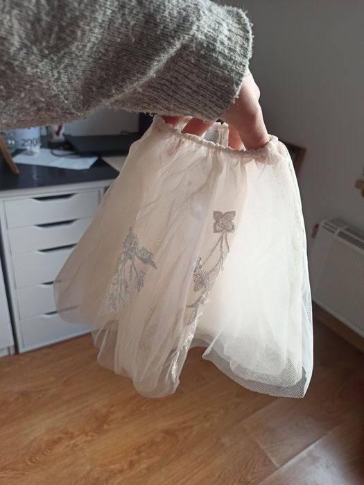 Piękna suknia ślubna