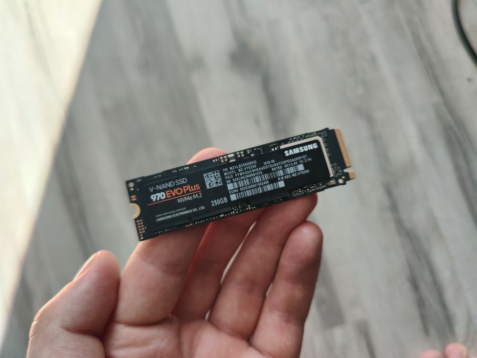 SSD диск samsung 970 evo plus 250gb