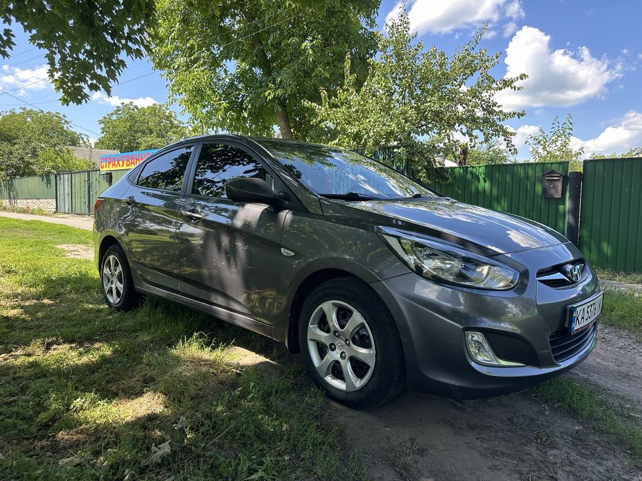 Продам своє авто в гарному стані.