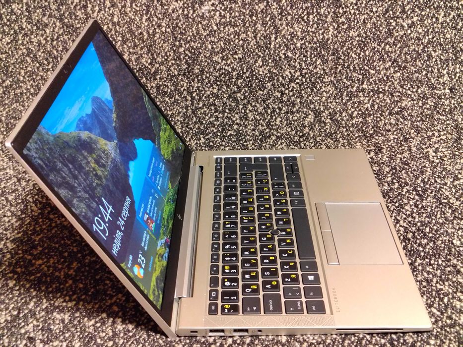 HP EliteBook 845 g8 • AMD Ryzen 5 PRO 5650U|16|256|FHD ips