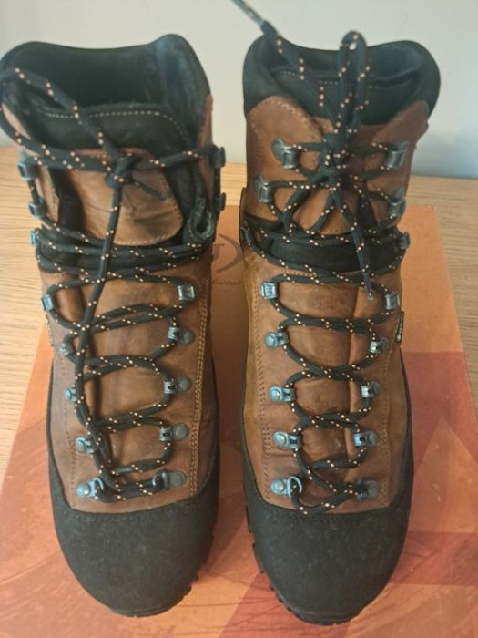 Buty AKU Zenith II GORE-TEX czerwono-brązowo-czarne 46