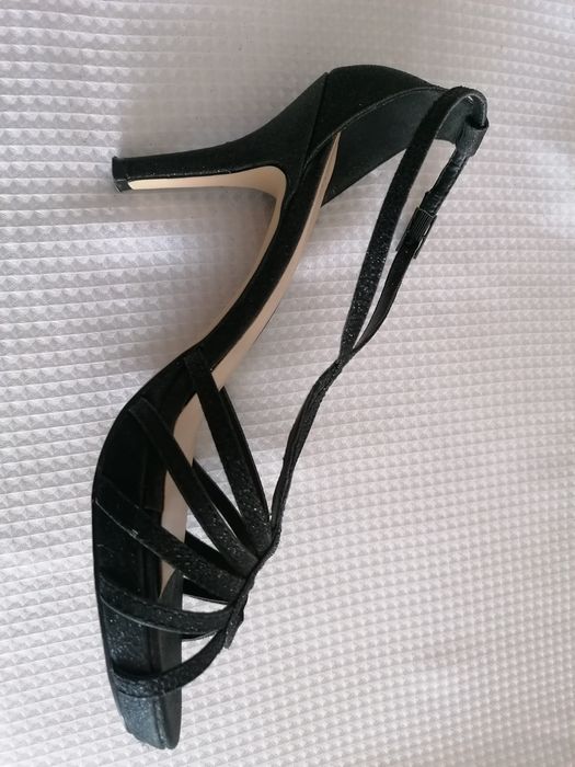 Sandálias pretas, 39