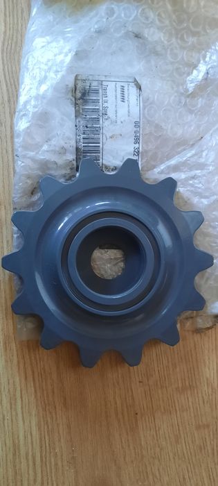 Продам       запчасти