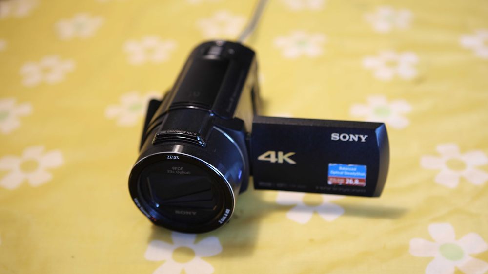 Câmera de vídeo Sony AX43, 4K (Com defeito)