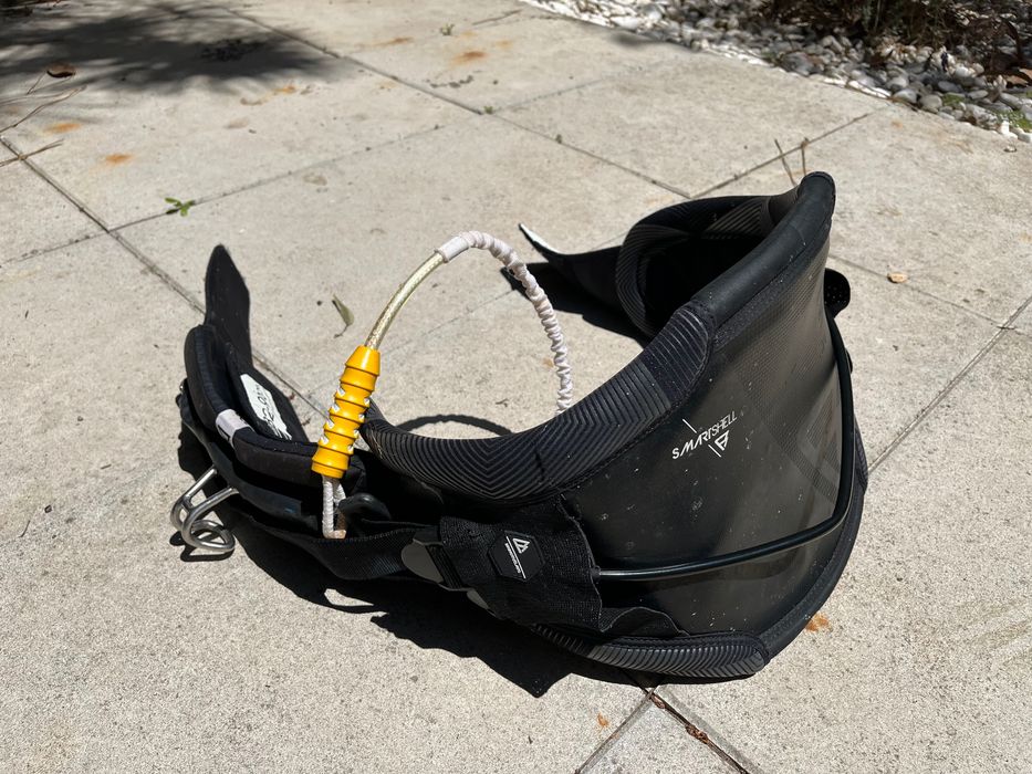 Kite surf harness