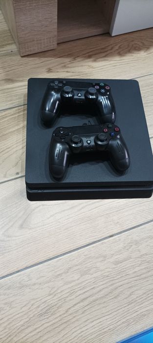 Ps 4 slim 500 GB