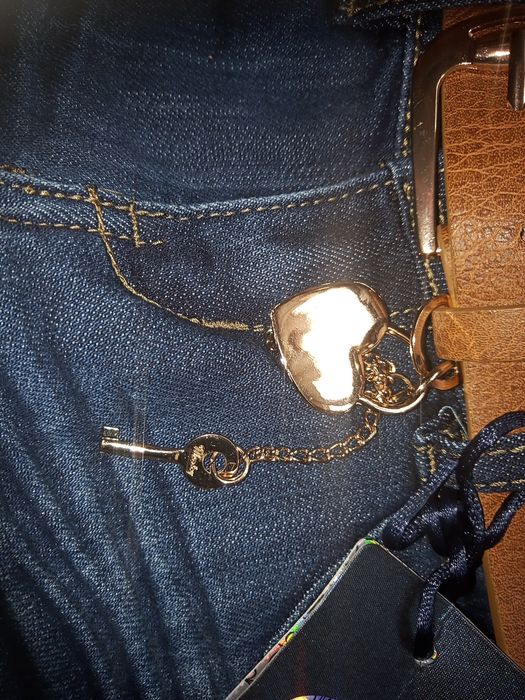 Spodnie biodrówki Mondey Denim + pasek rozm.38-36