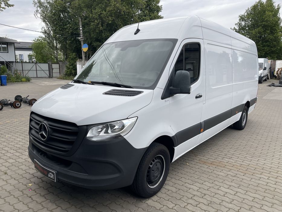 Чвертка кузов Mercedes Sprinter W907 (2022р)
