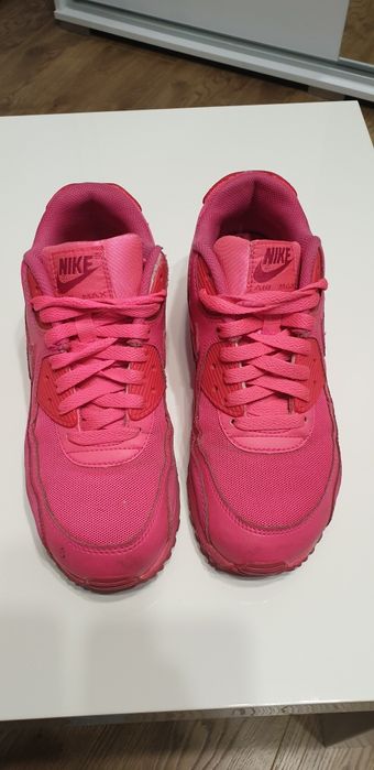 Buty nike neonowy różowy 38,5