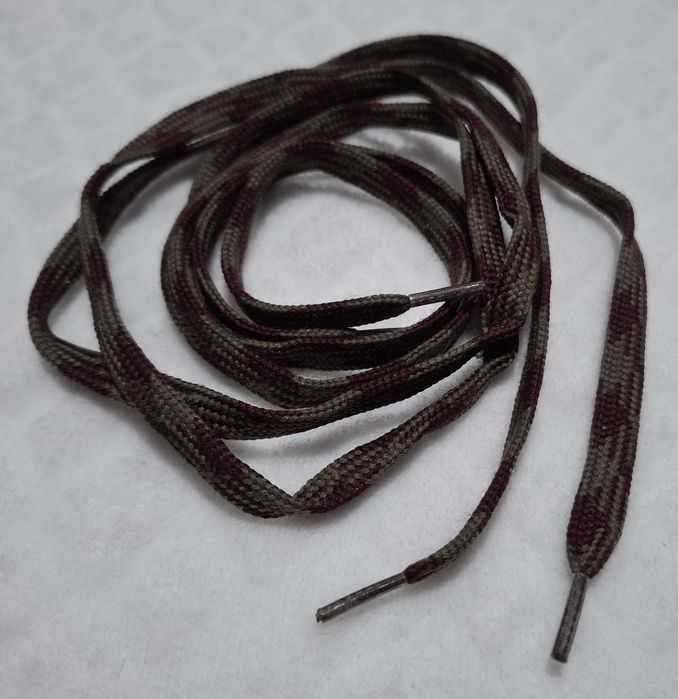 Sznurówki 90cm, płaskie 10mm, dwukolorowe, khaki i ciemny wiśniowy