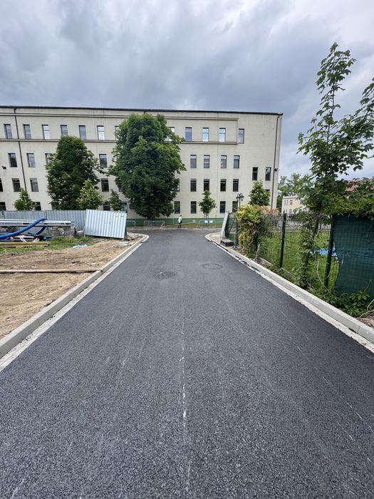 Asfaltowanie, wjazdy z asfaltów, drogi asfaltowe