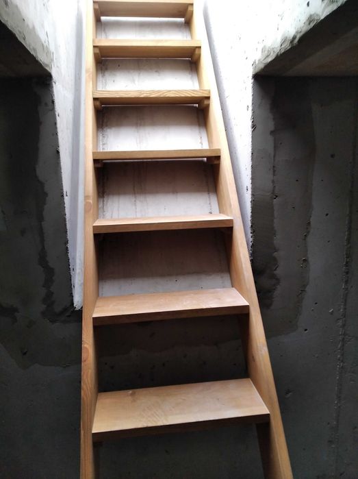 Schron betonowy/ piwnica