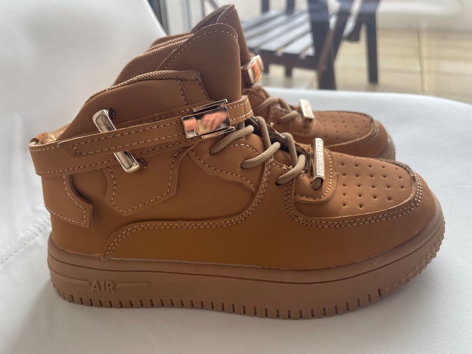 Botins de menina Black Dionisio