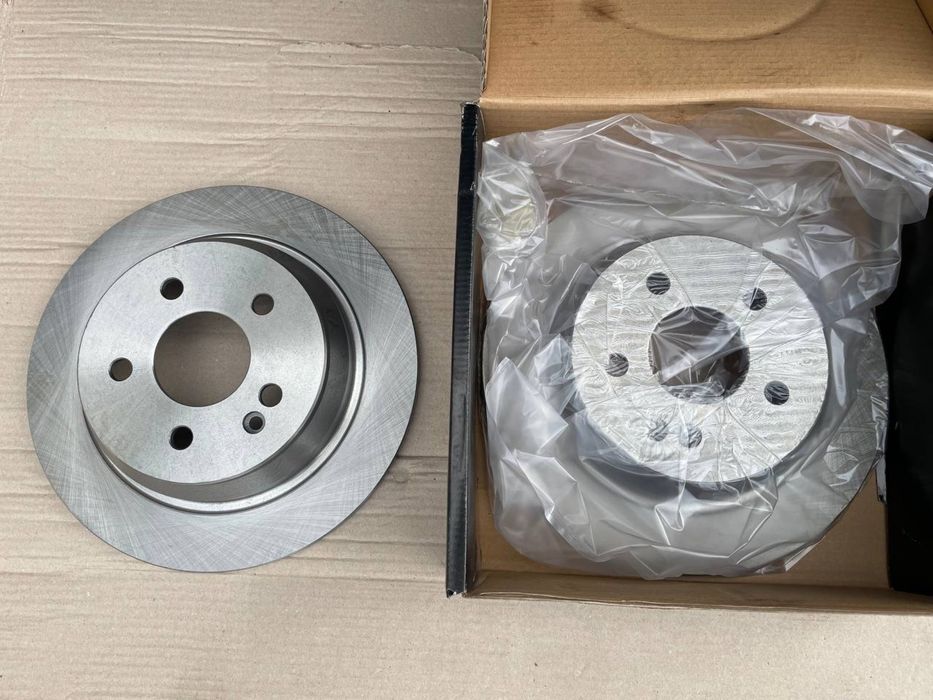 Тормозной диск задней на VITO VIANO W 639