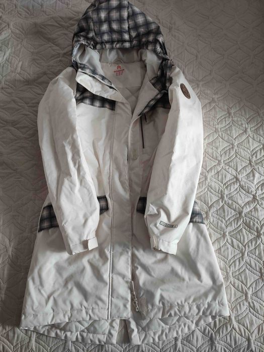 Продам  демісезонну куртку Outventure р. 158-164