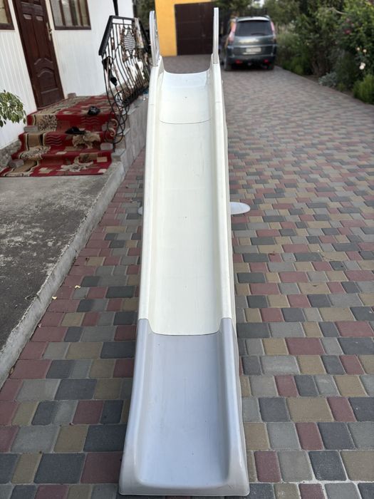 Дитяча гірка 243