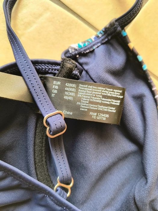 Biustonosz od bikini